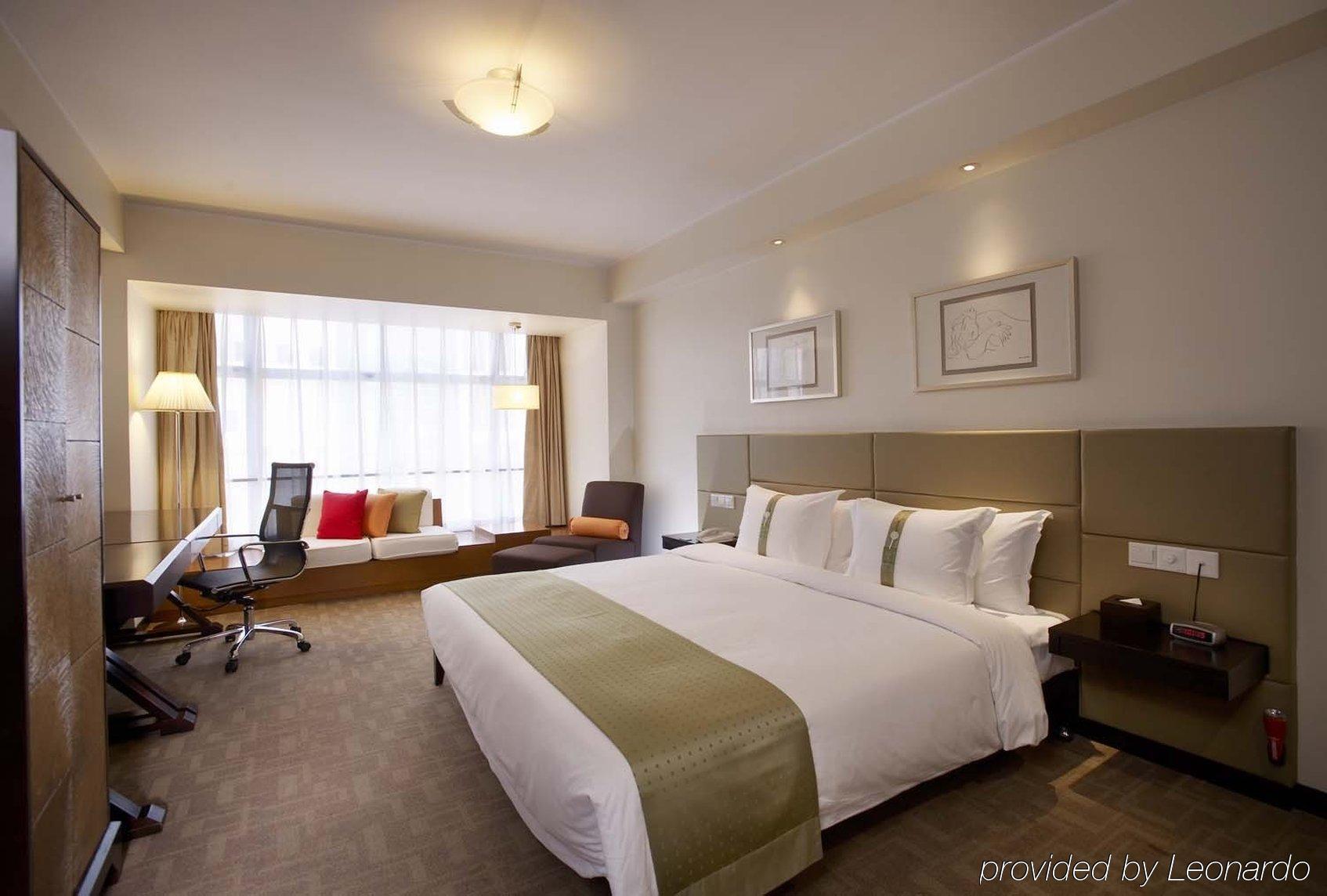 Holiday Inn Central Plaza Peking Rum bild