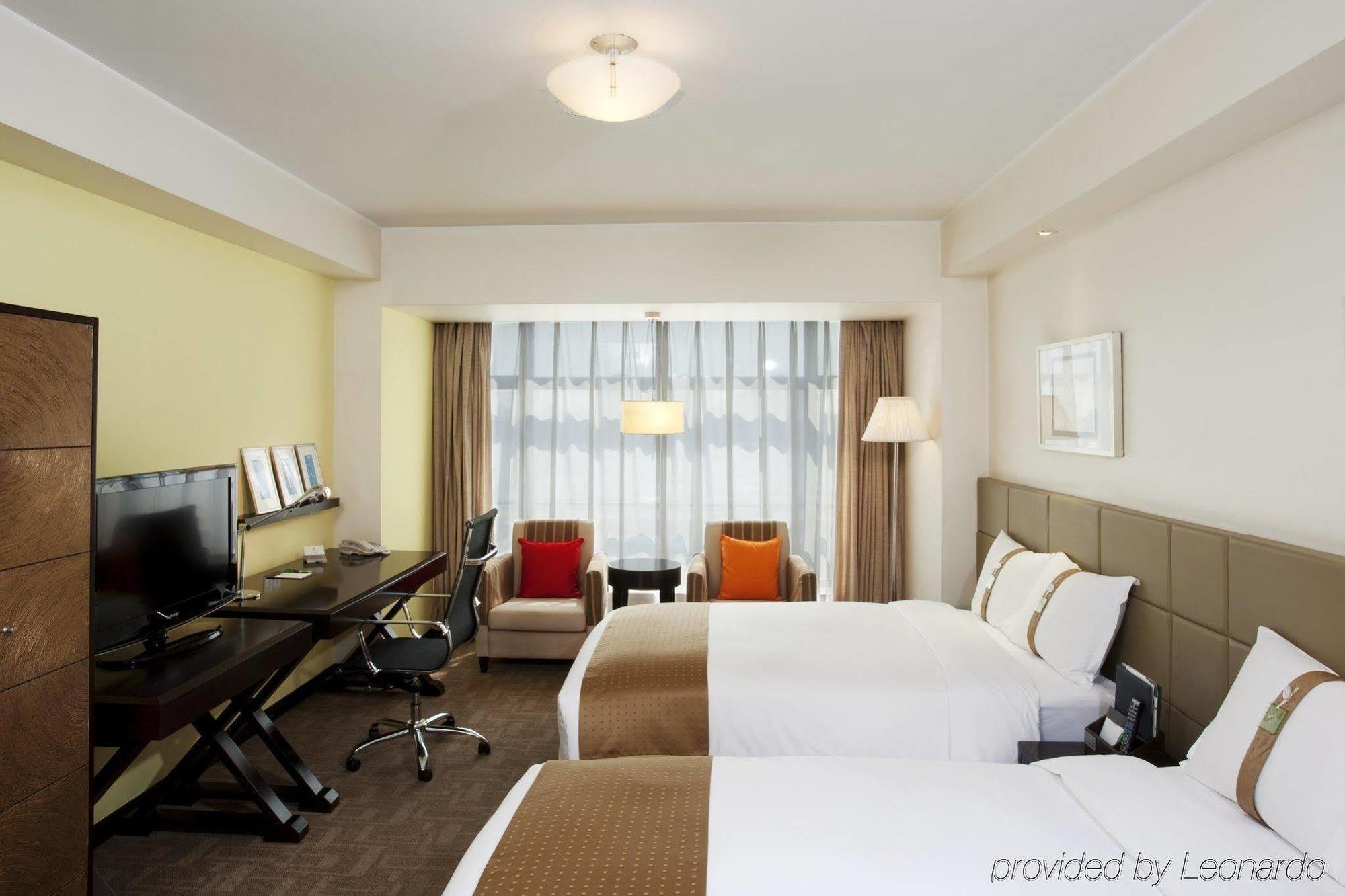 Holiday Inn Central Plaza Peking Rum bild